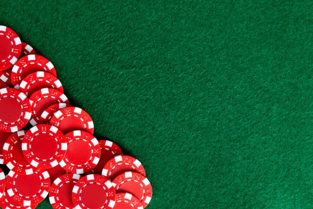 Live dealer dealing cards at Infinite Blackjack table on alfa77